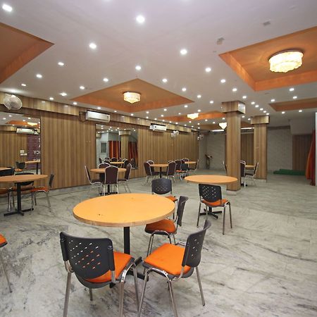 Oyo 576 Hotel Shree Kanta Residency Gurgaon Exterior foto